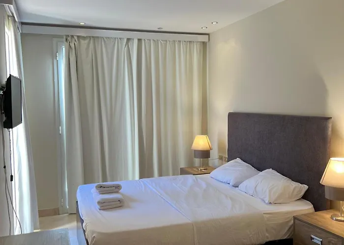 Ground Floor 1 Bedroom Scrub Unit In El Gouna *